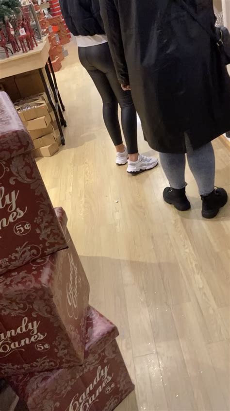 Tight Ass In Leather Leggings Spandex Leggings Yoga Pants Forum