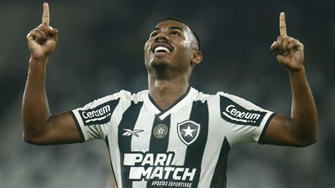 Botafogo Tem Volta De Cuiabano Para Jogo Internacional E Deve