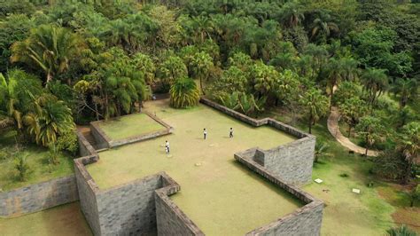 Instituto Inhotim conheça o maior museu a céu aberto do mundo