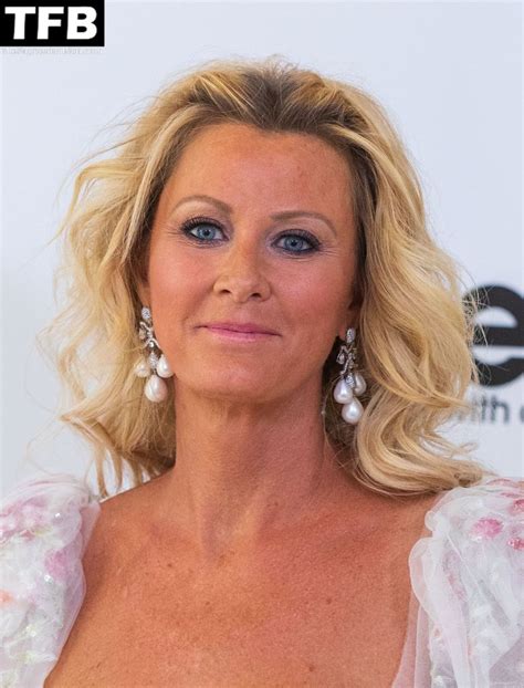 Sandra Lee Displays Her Nude Boobs At The Th Annual Elton John AIDS