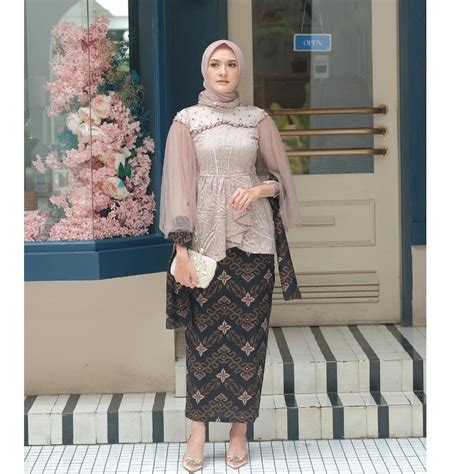 Jual Telah Hadir Set Couple Kebaya Batik Vanila Warna Nude Kebaya Wisuda Tunangan Lamaran