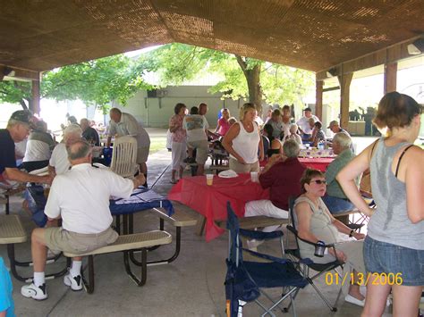 : 2010 PICNIC PICTURES