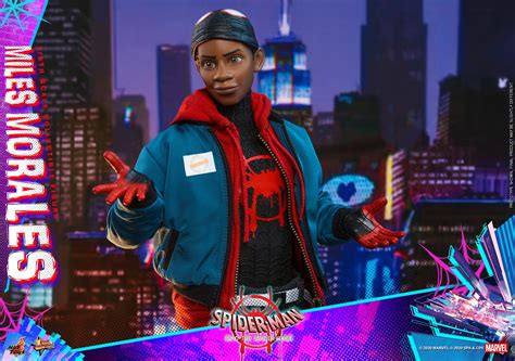 Hot Toys Mms Spider Man Into The Spider Verse Miles Morales Acaretoys