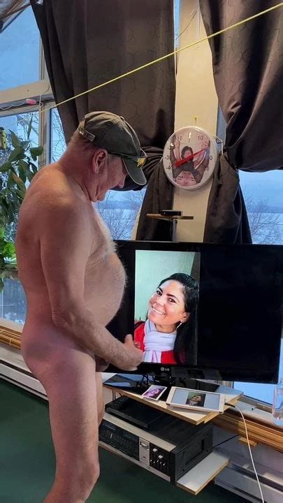 Rose Shows For Cumm English Gay Amateur Amateur Porn XHamster