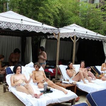 Nude New York Gals In The Park Page Phun Org Forum