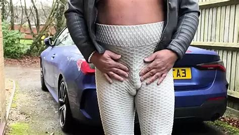 Amateur Crossdresser Kellycd Sexy Milf Peeing And Masturbating In Seamless Pantyhose And Pvc