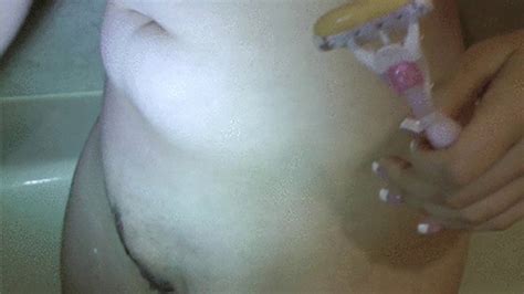 Shaving My Pussy In HD MP Sarahs Fetish Play Clips Sale