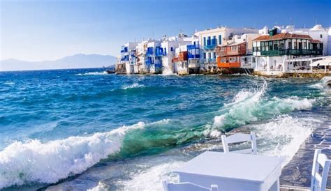 Santorini o Mykonos Qué isla es mejor para visitar Bekia Viajes