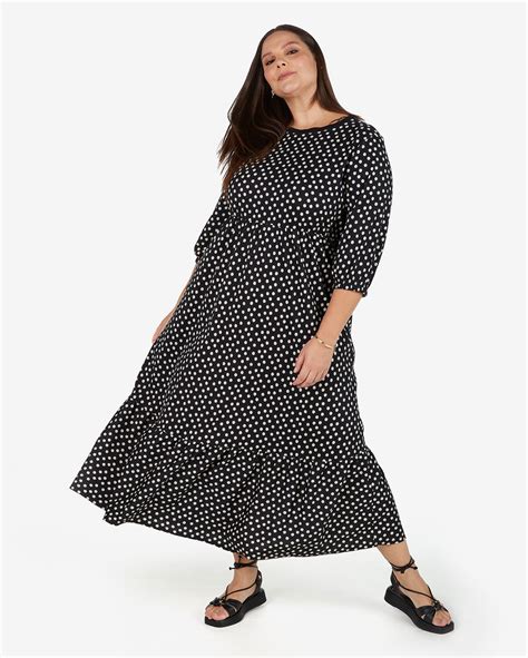 Riachuelo Vestido Longo Plus Size Feminino Maria Decote Redondo Po