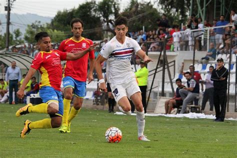 Deportes Santa Cruz Golea Y Acecha La Puntero