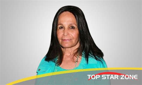 Stella Garcia Net Worth, Biography, Age, Height, Husband, Wiki