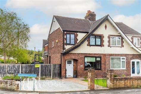 Property In Hawkhurst Road Penwortham Preston Pr1 9qr