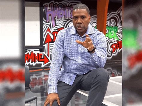 Creflo Dollar Shares How The Bible Can Help You Make The Right