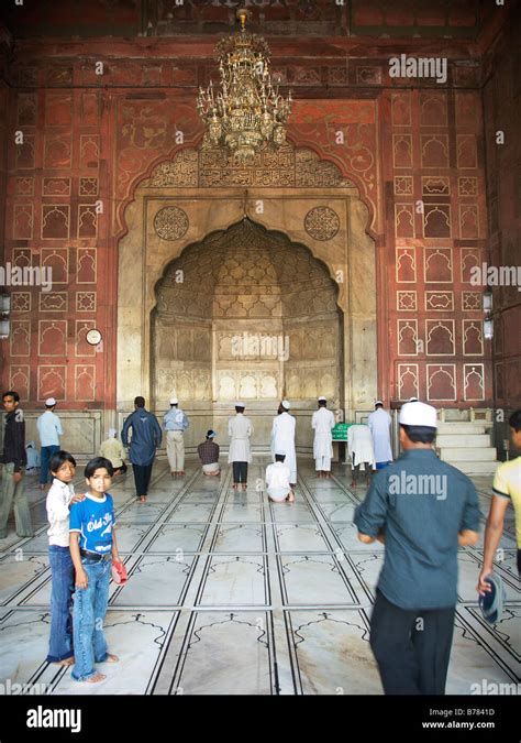 People Pray At The Jama Masjid Mosque In Delhi Hi Res Stock Photography