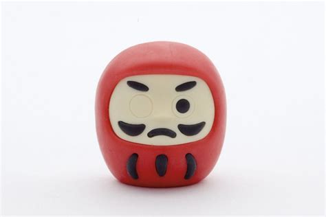 IWAKO Ластик канцелярский констуктор ДАРУМА Божество Счастья КРАСНЫЙ ...