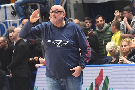 Fortitudo Bologna Domenica Alle 12 L Attesa Sfida Con Treviso