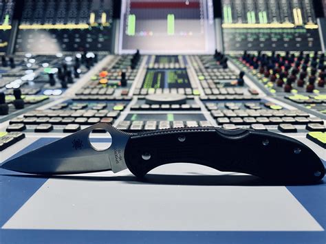 Spyderco Delica 4 : r/knifeclub