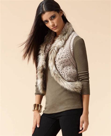 Креативные модели вязаных спицами женских жилетов, фото 5 | Knit vest ...