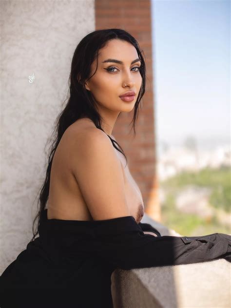 Good Night Nudes PublicFlashing NUDE PICS ORG