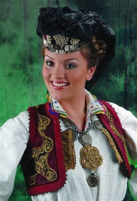 1000+ images about Serbian folk costumes on Pinterest