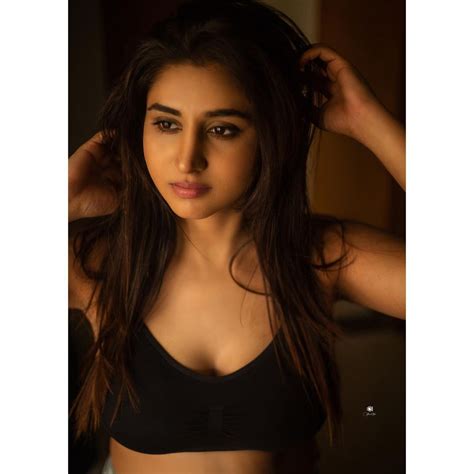 Anchor Varshini Sounderajan Looks Fiery Hot In This Pictures Anchor Varshini Sounderajan Looks