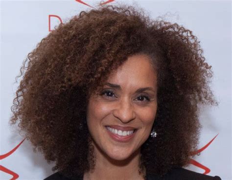 Karyn Parsons Net Worth, Wealth, and Annual Salary - 2 Rich 2 Famous