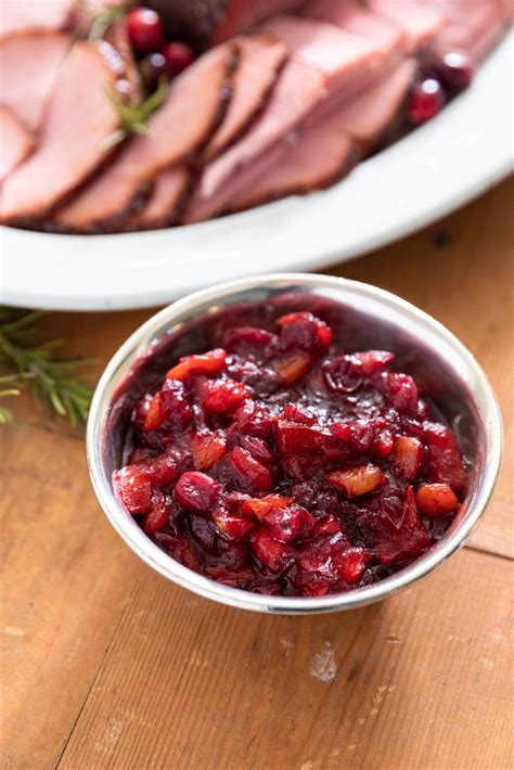 Glazed Ham With Cranberry Chutney Wyse Guide Recipe Chutney