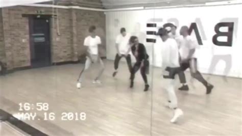 Louise Redknapp Shares Naked Video As Ex Jamie Said To Be Dating Model Daily Star