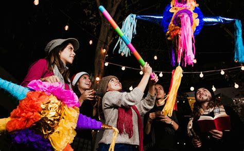 Las Posadas Fiestas Tradicionales Mexicanas