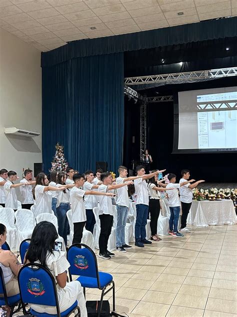 O Tempo / Educação / FORMATURA ENSINO FUNDAMENTAL DA ESCOLA MUNICIPAL ...