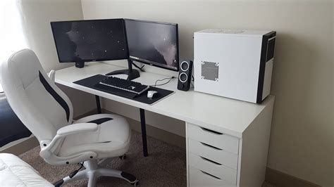 Белый пк белый стол 86 фото