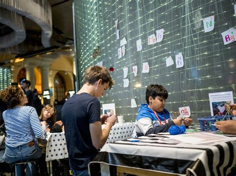 Nobel Prize Museum Fira och förstå familjehelg