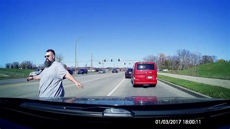 Road Rage Caught On Dash Cam Video Dailymotion