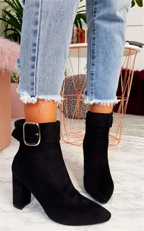 С чем носить ботильоны на толстом каблуке, модные образы на 2024