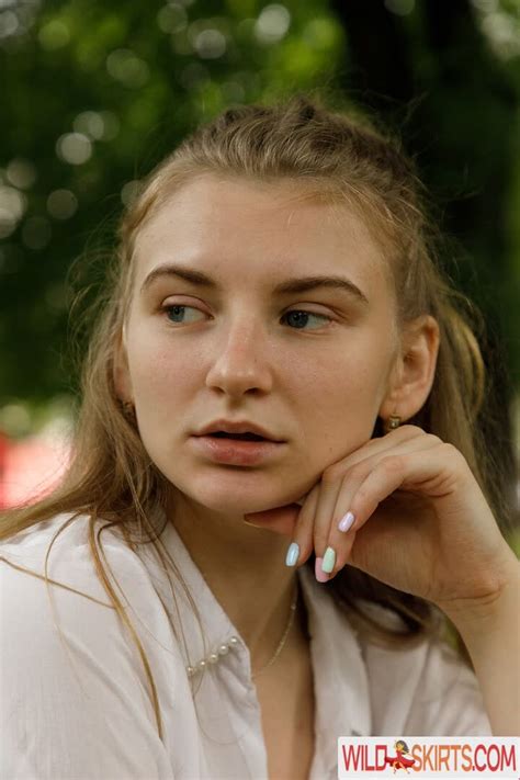 Regan Budimir Laury Nude Leaked Photo