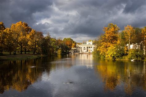 Var Ava Lazienki Park Vialands