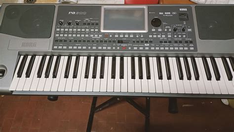 KORG PA 900 COME NUOVA TENUTA MANIACALMENTE CON CAMPIONI PCM 7641041