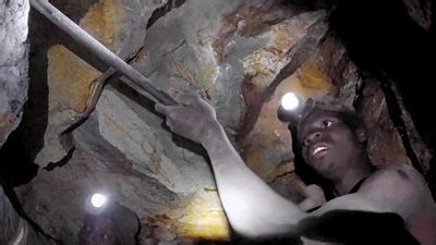 The Dangerous World Of Illegal Mining In South Africa Bbc News