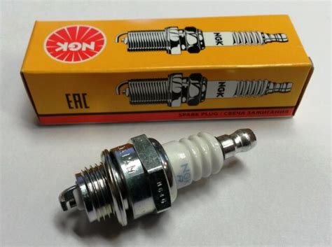 NGK 4626 ‎BPMR7A Nickel Spark Plug - Yellow for sale online | eBay