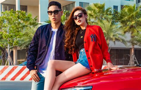 Á hậu Tú Anh tái xuất showbiz khoe vẻ đẹp mòn con mắt bên hot boy Việt Kiều m