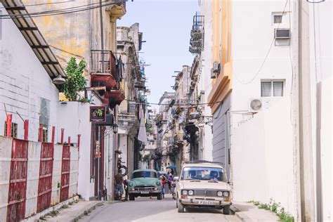 Cuban Laundry | A Photo Journal Dedicated to Everyday Acts — Beyond