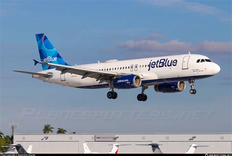 N703JB JetBlue Airbus A320 232 Photo By Maximilian Kramer ID 1559320