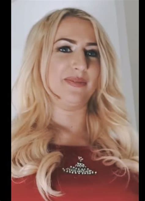 Big Tits Hot Blond Milf Quinn Waters NameThatPorn