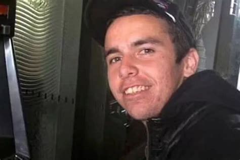 Female Prison Officer Who Had Sex With Inmate And Smuggled Drugs In Bra Learns Fate Daily Star