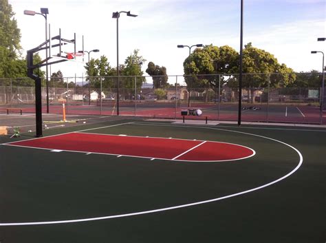 Download Basketball Court Pictures | Wallpapers.com