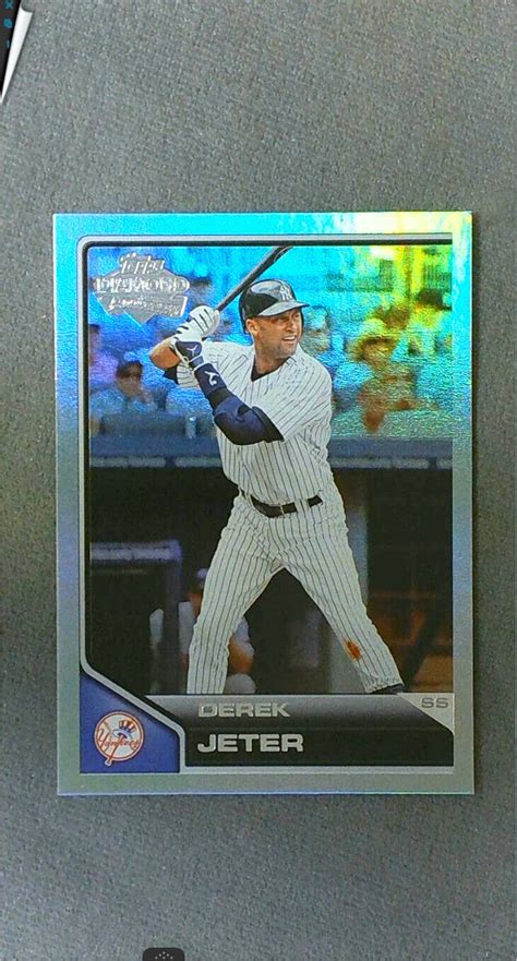 2011 Topps Lineage Diamond Anniversary Refractor 2 Derek Jeter Yankees