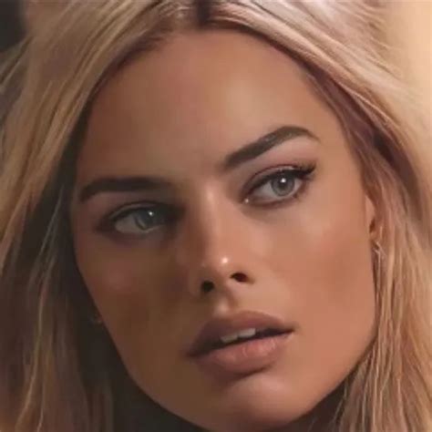 Close Up Side View Soft Dick Peeing A Hard Steady Jet Of Pee Gay Voyeur Amateur Porn XHamster