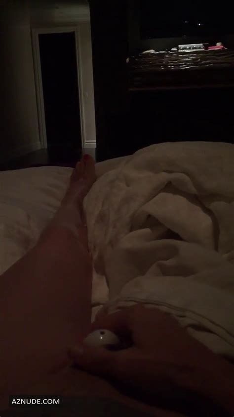 CATHERINE BELL Nude AZNude