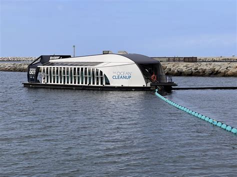 Ballona Creek S Trash Interceptor Launched Visit Marina Del Rey