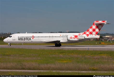 Ec Lpm Volotea Airlines Boeing Bl Photo By Roberto Bianchi Piti